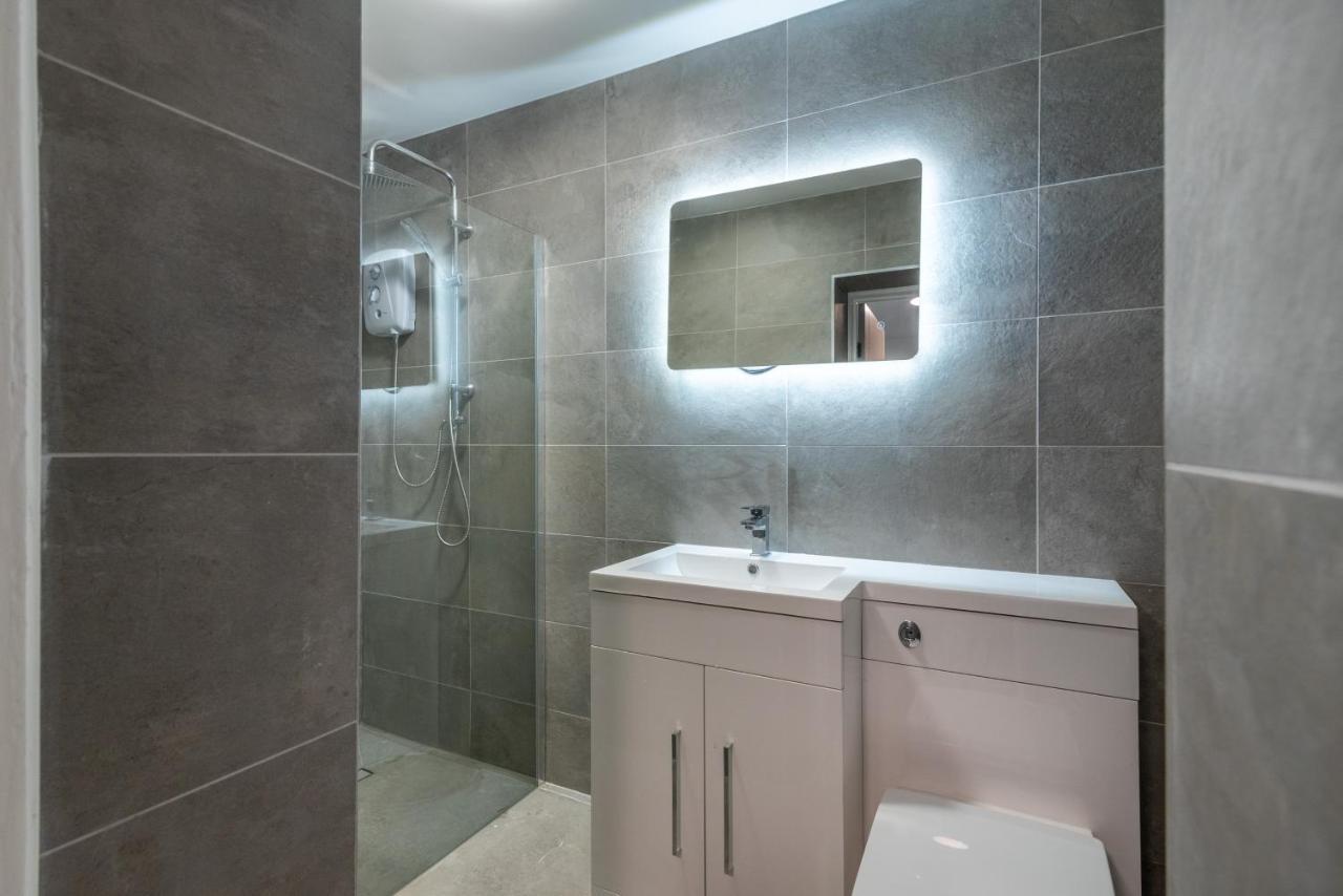 Cardiff Luxe Living Apartments Ngoại thất bức ảnh