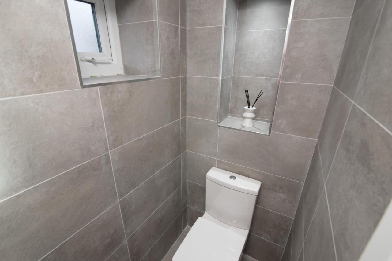 Cardiff Luxe Living Apartments Ngoại thất bức ảnh